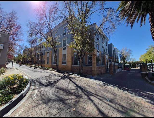 642M² OFFICE TO LET IN ILLOVO